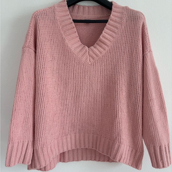 Aerie Pink V-Neck Sweater - Picture 1 of 10